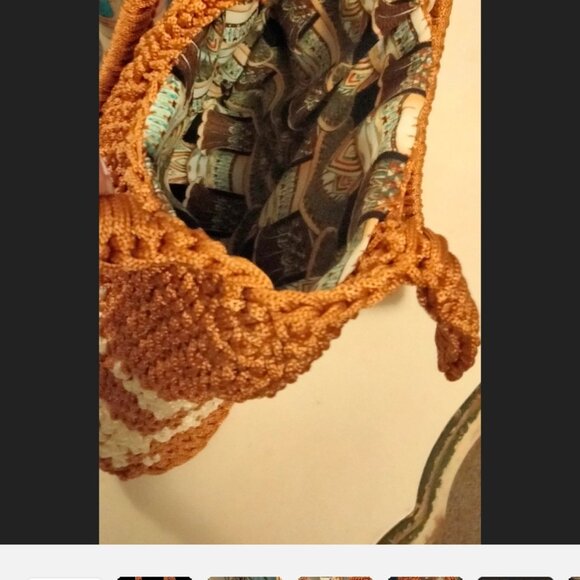 Designer Diamond Pattern Top Handle Handbag - Picture 6 of 6